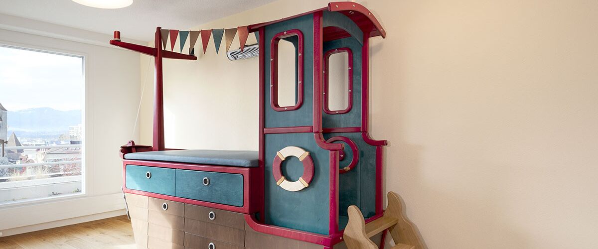 Schiff im Behandlungsraum.